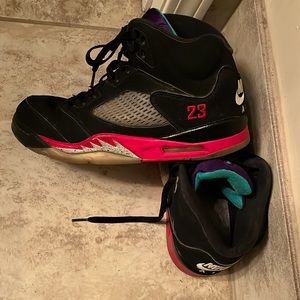 Retro 5 Top 3 Nike Air Jordan men size 10 Firered metallic grape